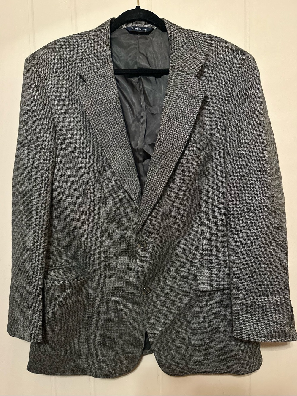 Vintage Burberry’s Gray Herringbone Men's Blazer 44R